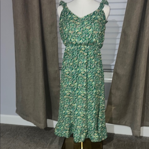 Jessica Simpson Floral Green Sleeveless Dress, Excellent Condition! - Picture 1 of 9